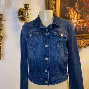 👀Elle Jean Jacket